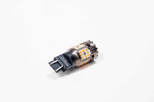 Load image into Gallery viewer, 3156/3157 CK: GTR Carbide Canbus 2.0 LED (Amber)