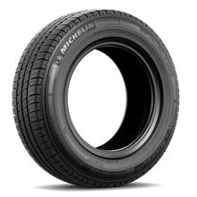 Load image into Gallery viewer, 205/75R16C113/111R AGILIS CC 2057516 Michelin TIRE